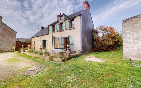 Maison à vendre    5 pièces •  Montaigu-la-Brisette