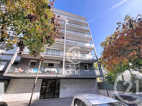 Appartement F4 à vendre  4 pièces - 69,27 m2 MONTREUIL - 93