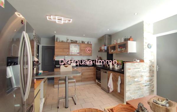 Maison à vendre 6 pièces de 182 m²