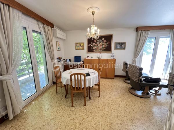 Maison de 180 m²