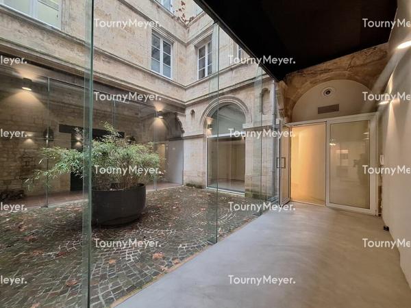 BUREAUX A VENDRE - QUINCONCES