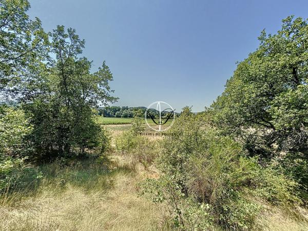 Gargas (84400) ROUSSILLON /GARGAS terrain de 7300 m2 avec permis de 450 m2 purgé