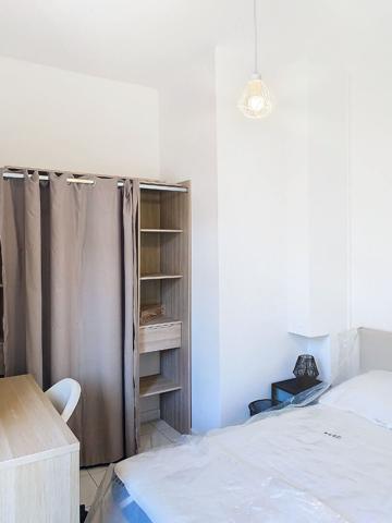 Colocation Perpignan - Chambre meublée de 11.00 m² dans maison ave jardin - toutes charges comprises