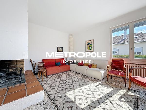 Maison 8 pièce(s) 7 chambre(s) 184 m²