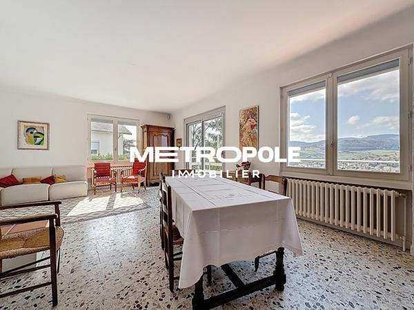 Maison 8 pièce(s) 7 chambre(s) 184 m²