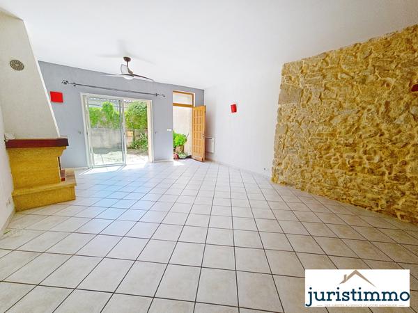 Orange (84100) À vendre – Maison de ville avec garage et cour – Proche lycée de l'Arc à Orange