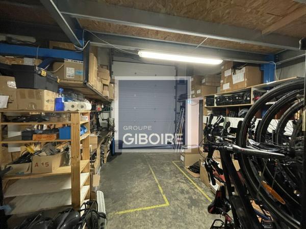 Local d'activites 260 m² à louer ACIGNE (réf : 35.6696)