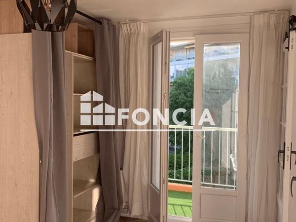 Location Appartement 2 pièces 29.96 m² - 5 RUE PUECH DU TEIL Nîmes 30900