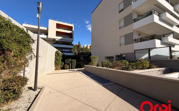 Appartement à vendre    4 pièces • 80 m2 Marseille 11