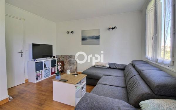 Appartement à vendre    3 pièces • 54 m2 Viry-Châtillon