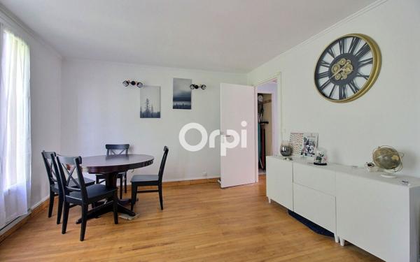 Appartement à vendre    3 pièces • 54 m2 Viry-Châtillon