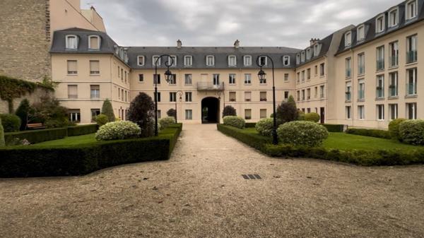 Saint-Germain-en-Laye  – F3 en centre ville