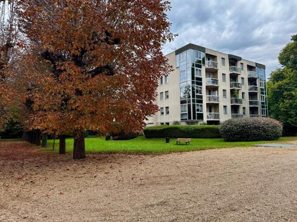 Saint-Germain-en-Laye  – F3 en centre ville