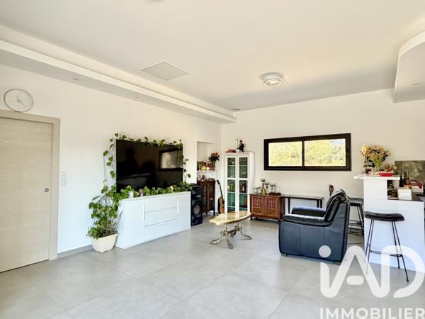 Maison à vendre 5 pièces 128 m² Nîmes