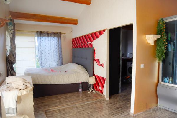 Maison à ROQUEVAIRE (13360)