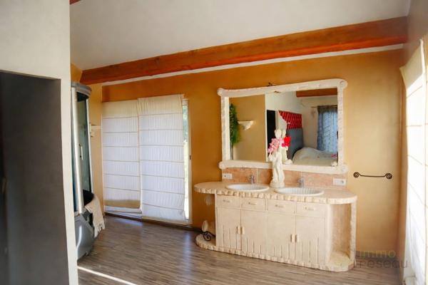 Maison à ROQUEVAIRE (13360)