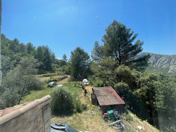 Maison à ROQUEVAIRE (13360)