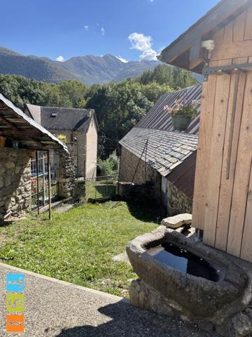Rare : superbe grange en montagne !