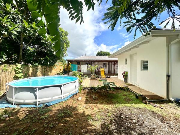 Vente Maison91 m² - 5 Pièces - SAINTE ROSE (97115)