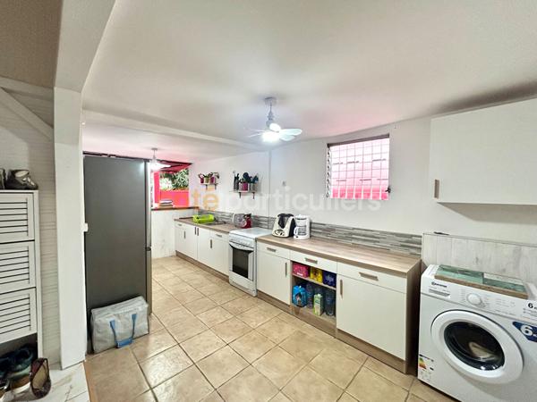 Vente Maison91 m² - 5 Pièces - SAINTE ROSE (97115)