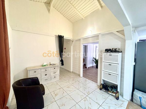 Vente Maison91 m² - 5 Pièces - SAINTE ROSE (97115)