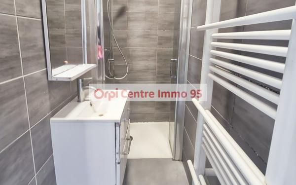 Appartement à vendre    2 pièces • 28 m2 Argenteuil