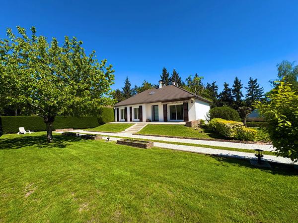 Maison Plaisir 5 pièce(s) 91 m2 -