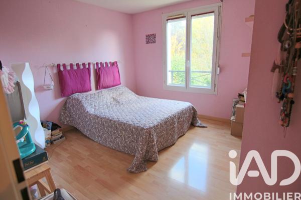 Maison à vendre 5 pièces 96 m² Savigny-le-Temple