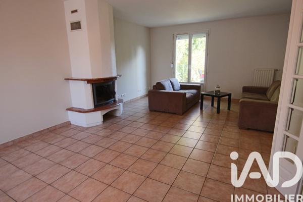 Maison à vendre 5 pièces 96 m² Savigny-le-Temple