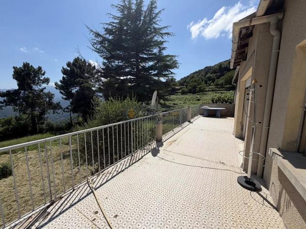 Vente                                                      Maison de village
                        
                     4 pièces                      83 m2                     à Piano