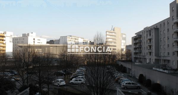 Location Studio 42.96 m² - Grenoble 38000