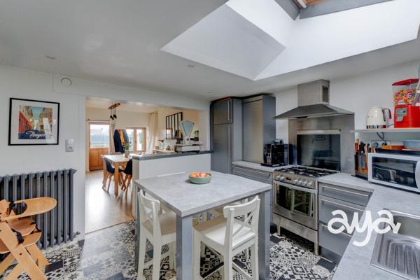 Maison en pierre rénovée en hameau