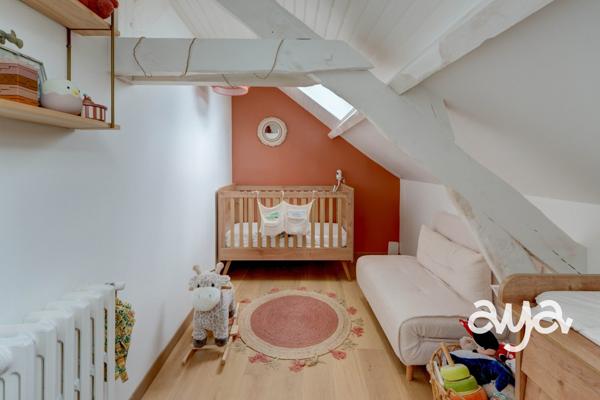 Maison en pierre rénovée en hameau