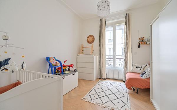 Appartement à vendre    5 pièces • 133,67 m2 Paris 11