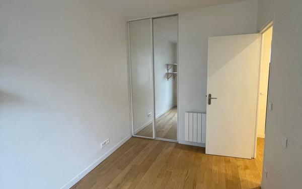 Appartement à vendre    2 pièces • 33,36 m2 Paris 11