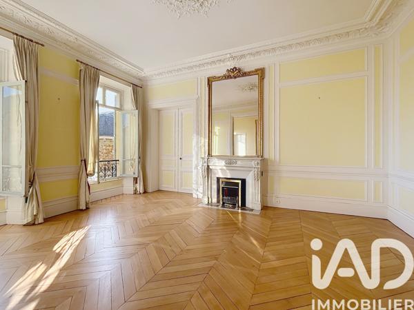 Appartement à vendre 7 pièces 206 m² Le Chesnay-Rocquencourt