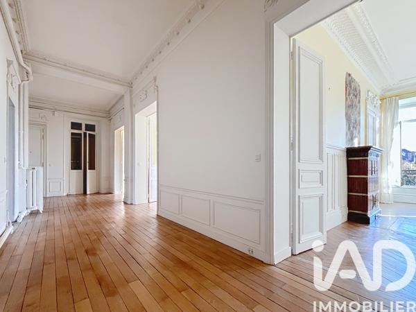 Appartement à vendre 7 pièces 206 m² Le Chesnay-Rocquencourt