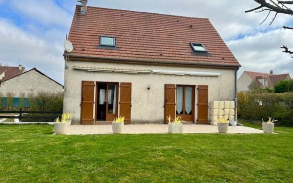 Maison à vendre    5 pièces • 104,60 m2 Crouy-en-Thelle