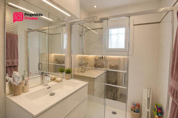 Villa Uzès 4 pièce(s) 87 m2 ,3 chambres , terrain de 387m2 , Terrasse
