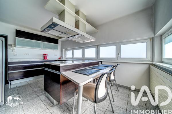 Maison à vendre 7 pièces 165 m² Bertrange