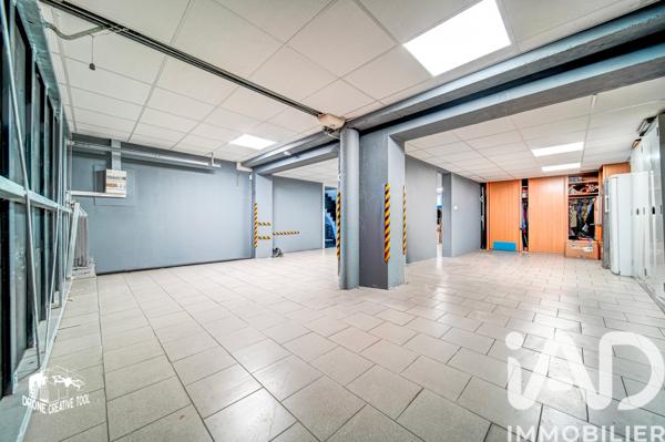 Maison à vendre 7 pièces 165 m² Bertrange