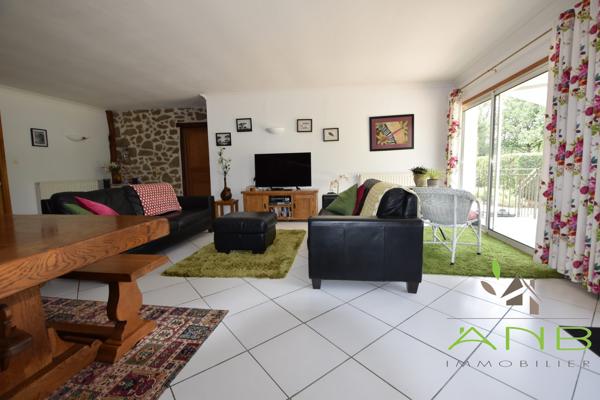 ✨ Maison avec dépendance dans un hameau paisible – Idéal famille ou projet locatif