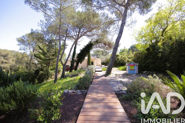 Maison à vendre 5 pièces 130 m² Nîmes