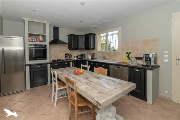 Maison à vendre |  Lesparre-Médoc |  6 pièces | 140 m²