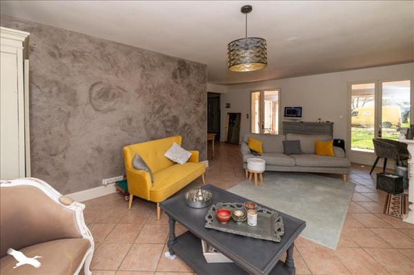 Maison à vendre |  Lesparre-Médoc |  6 pièces | 140 m²