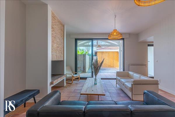 Maison à vendre |  La Teste-de-Buch |  8 pièces | 235 m²