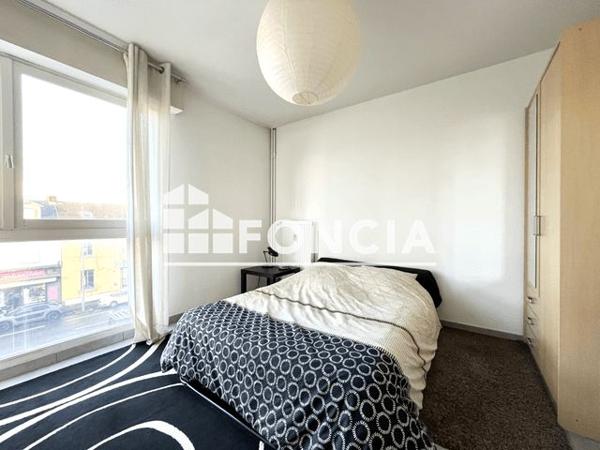 Location Appartement 2 pièces 46.25 m² - 15 BOULEVARD GUY CHOUTEAU Cholet 49300