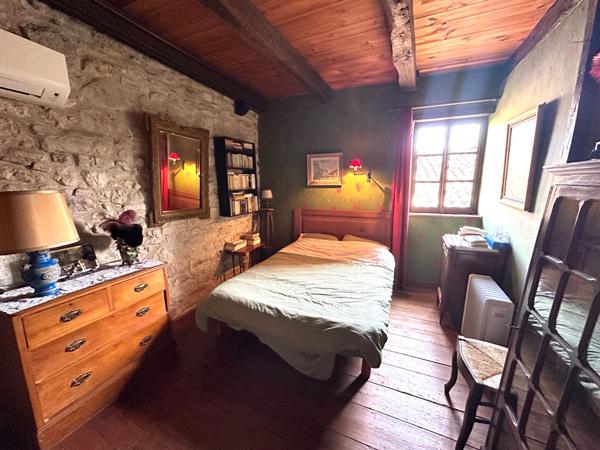 Cordes-Sur-Ciel, Maison de 130 m²