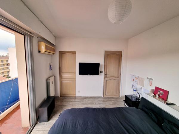 Appartement 2/3 pièces secteur Béal avec parking Cagnes sur Mer