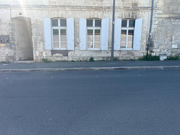 Local professionnel transformable en habitation - centre ville